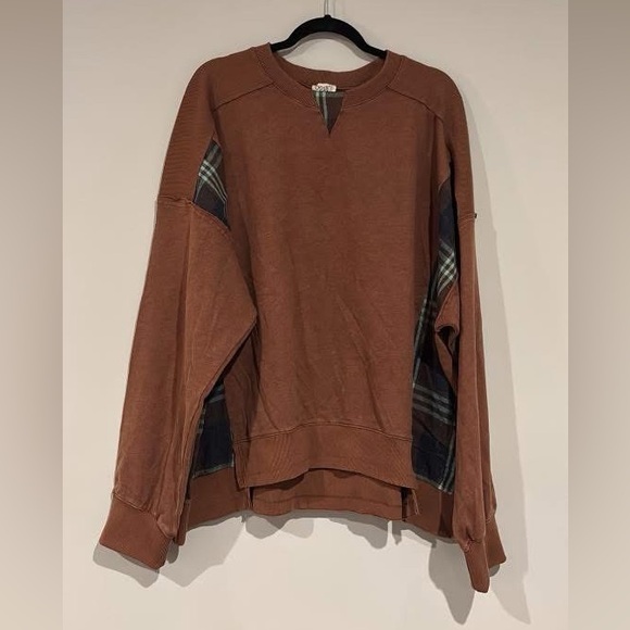 ODDY Tops - ODDY Women's Rust Brown Pullover with Plaid Side Panels size 3x nwt